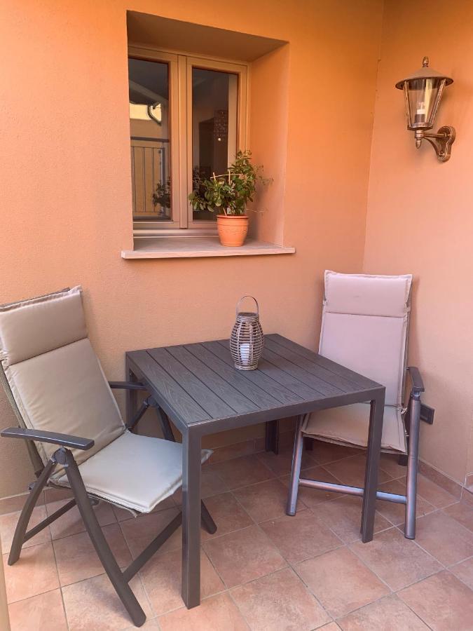 טאלה Ferienwohnung Bournville מראה חיצוני תמונה